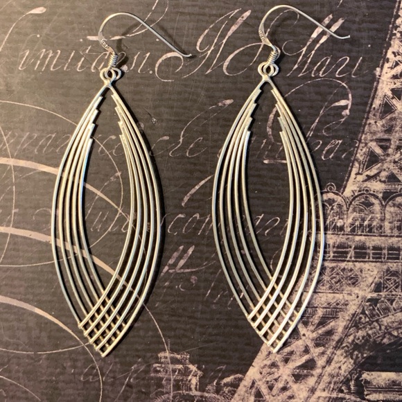 925 Earrings - Picture 2 of 3